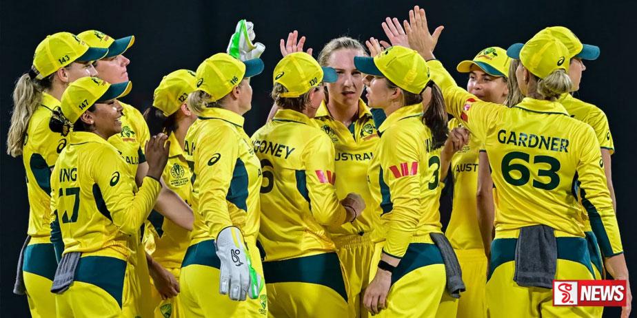 ඕස්ට්රේලියානු කාන්තාවන්ගෙන් පාකිස්තානු කාන්තාවන්ට 222ක ඉලක්කයක්