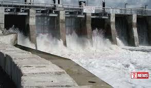 අයහපත් කාලගුණයෙන් ජලාශ  රැසක වාන් දොරටු විවෘත කෙරේ.