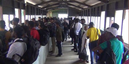 දීපාවලියට ගම්බිම්වලට ගිය ජනයාට ආපසු ඒමට බස් නෑ… මගී ජනතාවගෙන් චෝදනා