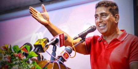 මනම්පේරී හිටපු ඇමැති ජොන්ස්ටන්ගේ සම්බන්ධීකරණ ලේකම්වරයෙක් කියූ අයට වැඩ වරදින ලකුණු