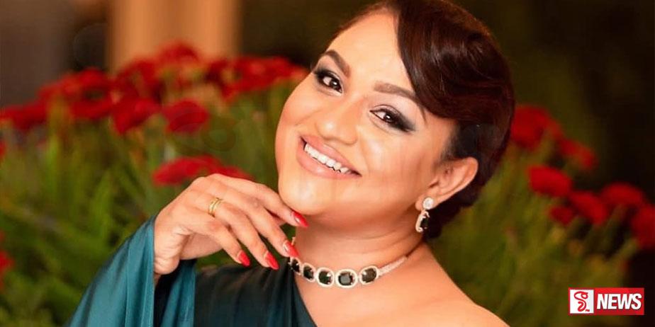 මාධවී ඇන්තනී විසින් ප්රසිද්ධියේ සමාව ඉල්ලයි