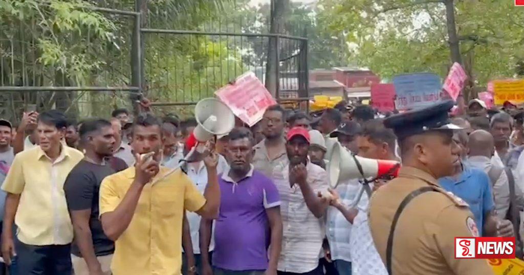 මා දැල් ධීවරයින් නිසා කොළඹ උණුසුම් ! – VIDEO –