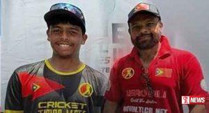 ක්රිකට් පිටියක පිය-පුතු දෙපලාගෙන් අලුත් වාර්තාවක්