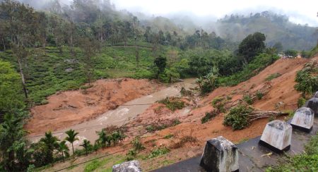 නායයෑම් හේතුවෙන් බදුල්ල දිස්ත්රික්කයට දැඩි බලපෑම්