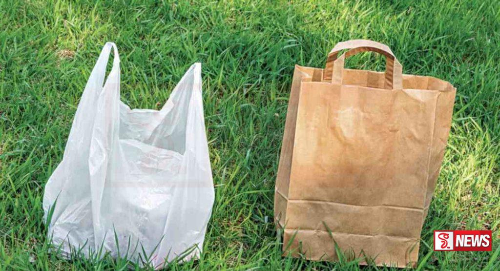 පොලිතීන් බෑග් වෙනුවට පරිසර හිතකාමී කඩදාසි බෑගයක්