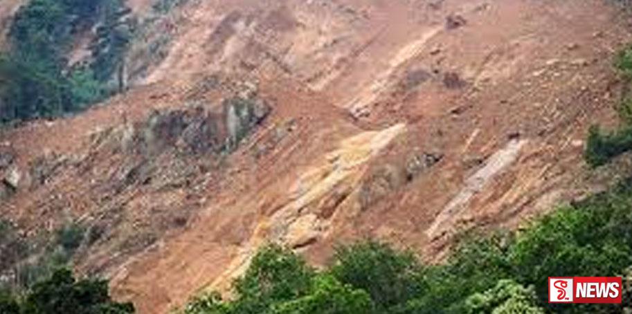 හසලක සහ දේදුගල නායයම් දෙකක් – පහක් මරුට – පිරිසක් අතුරුදන්