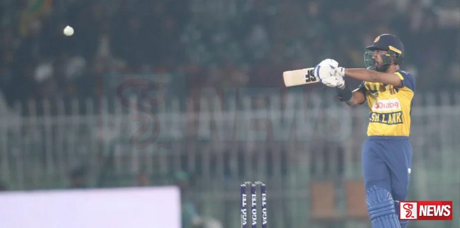ශ්රී ලංකාව 128කට දැවී යයි