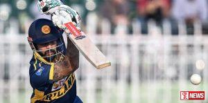 පාකිස්ථානයට ලකුණු 212 ඉලක්කයක්