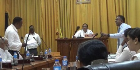 නාවලපිටිය නගර සභාවේ අයවැය ඒකමතිකව සම්මතයි