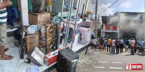 පදියතලාවේ අලෙවි සැලක ගින්නක්