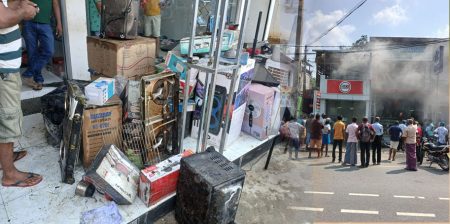 පදියතලාවේ අලෙවි සැලක ගින්නක්