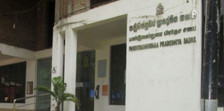 මතභේදමැද අගලවත්ත දිනයි – පඬුවස්නුවර පරදියි