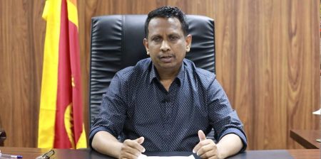 සජිත්ගේ වැඩක් ගැන ඇමැති සමන්ත කතා කරයි