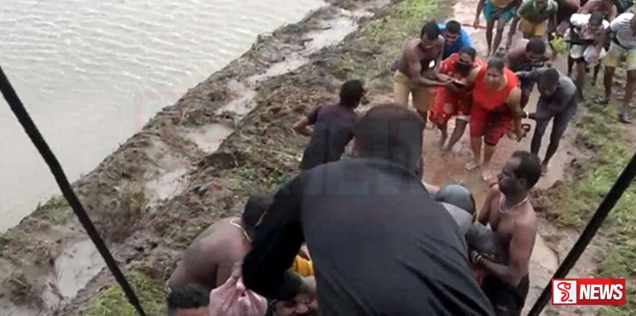 රාජාංගනයේ සිර වී සිටි පුද්ගලයින් 33ක් බේරා ගනී