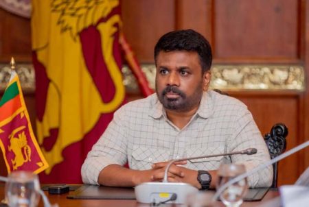 ජනපති ප්රධානත්වයෙන් හදිසි කැබිනට් රැස්වීමක්