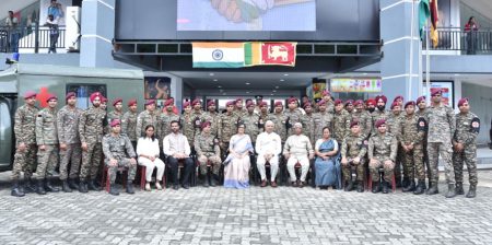 ඉන්දියානු මහ කොමසාරිස්වරයා මහියංගනයේ සංචාරයක