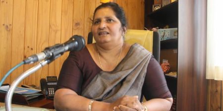 රජය අපහසුතාවයට පත් කරන බොරු ප්රකාශ කරන්න එපා