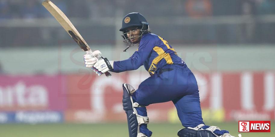 ශ්රී ලංකා කාන්තාවෝ ලකුණු 121කට දැවී යයි