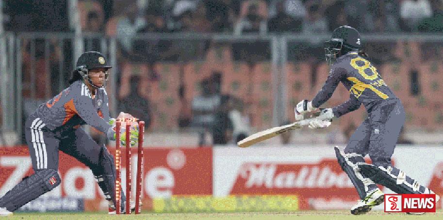 ශ්රී ලංකා කාන්තා ක්රිකට් කණ්ඩායම අඛණ්ඩව සිව්වැනි තරගයත් පරාද වෙයි