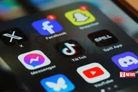 අවුරුදු 12 ට අඩු ළමුන්ට සමාජ මාධ්ය අවහිර කිරීමට රජයෙන් පියවර