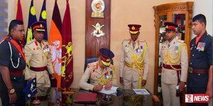 ශ්රී ලංකා යුධ හමුදාවේ 11 පාබල සේනාංකයේ නව සේනාංකාධිපති සිය ධුරයේ රාජකාරි අරඹයි
