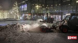 නිව්යෝර්ක් නගරයට හිම කුණාටු තත්ත්වයක්.