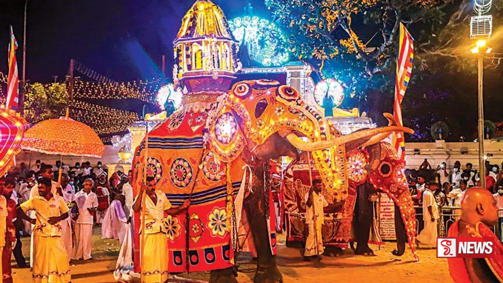 රුහුණු මහා කතරගම ඇසළ මංගල්යය අද සිට ඇරඹෙයි