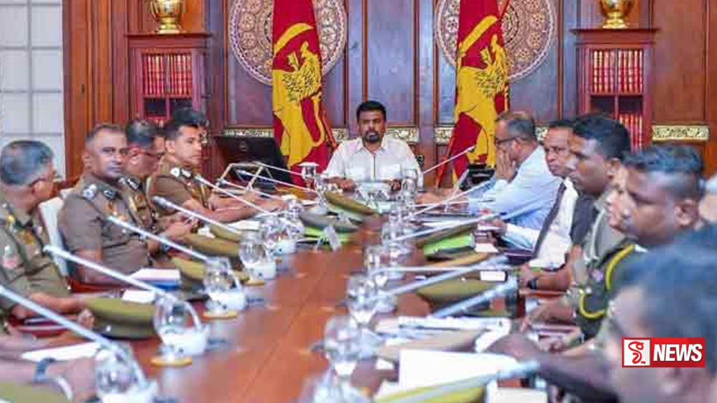 ජනාධිපති සහ බන්ධනාගාර දෙපාර්තමේන්තුවේ නිලධාරීන් අතර හමුවක්