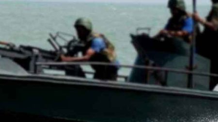 මත්ද්රව්ය කිලෝ 2,652ක් නාවික හමුදා භාරයට