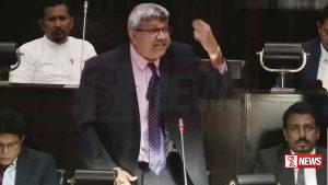 අධිකරණ ඇමතිට එරෙහි විශ්වාසභංගය අද කථානායකට භාරදෙයි