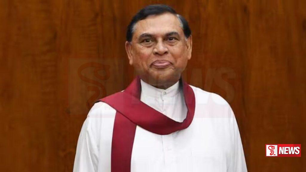 හිටපු අමාත්ය බැසිල් රාජපක්ෂට නැවත වරෙන්තුවක්
