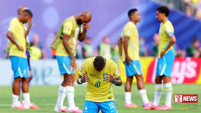 ප්රබල බ්රසීල කණ්ඩායම FIFA ලෝක කුසලානයෙන් නිල වශයෙන් ඉවතට