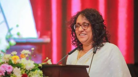 නව අධ්යාපන ප්රතිසංස්කරණ පිළිබඳව අගමැතිනියගෙන් ප්රකාශයක්.