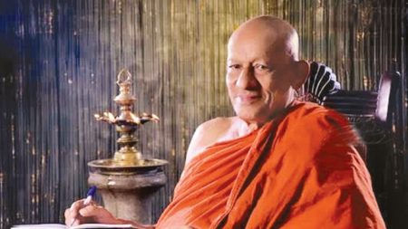 රඹුකන සිද්ධාර්ථ හිමිපාණන්ගේ දේහය පිළිබඳ ආදාහන පූජෝත්සවය අද