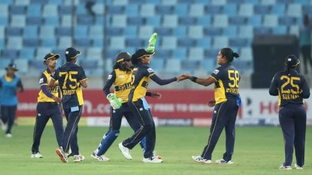 ශ්රී ලංකා කාන්තා කණ්ඩායමට කඩුලු 09ක ජයක්