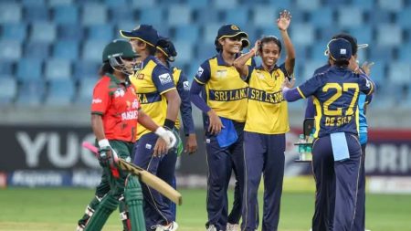 ශ්රී ලංකා ක්රිකට් ක්රීඩිකාවෝ ආසියානු කුසාලාන අවසන් මහා තරගයට