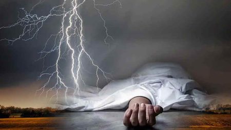 අකුණු සැර වැදීමෙන් පුද්ගලයෙකු ජීවිතක්ෂයට